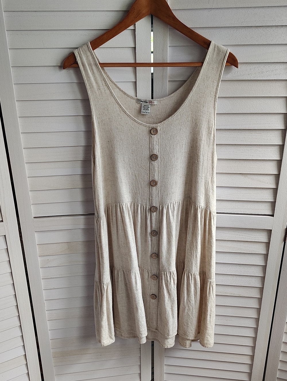 Casual Sleeveless Button-Front Tiered Dress in Oatmeal